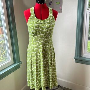 New Krimson Klover Green & White Patterned Palm Racer Back Dress